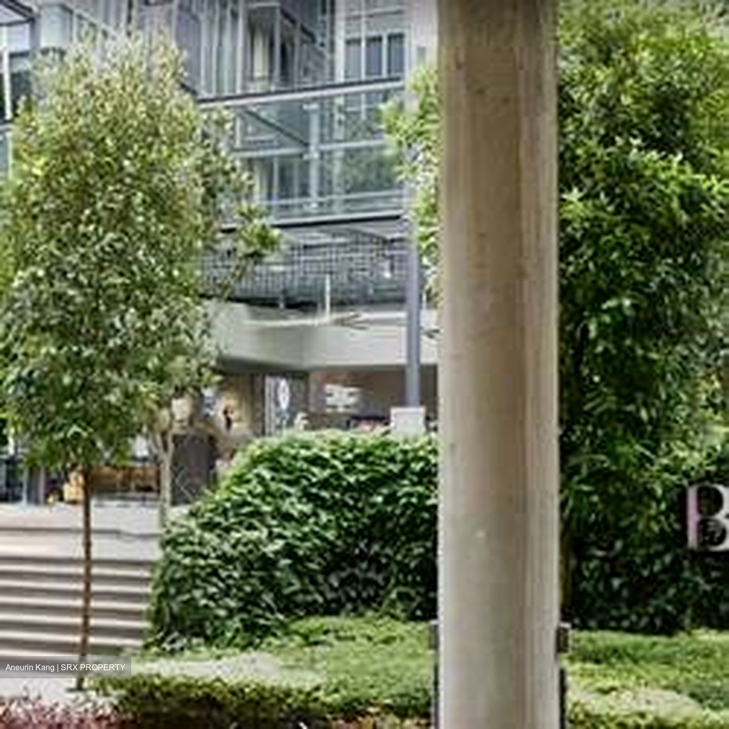 Bijou (D5), Retail #488261661